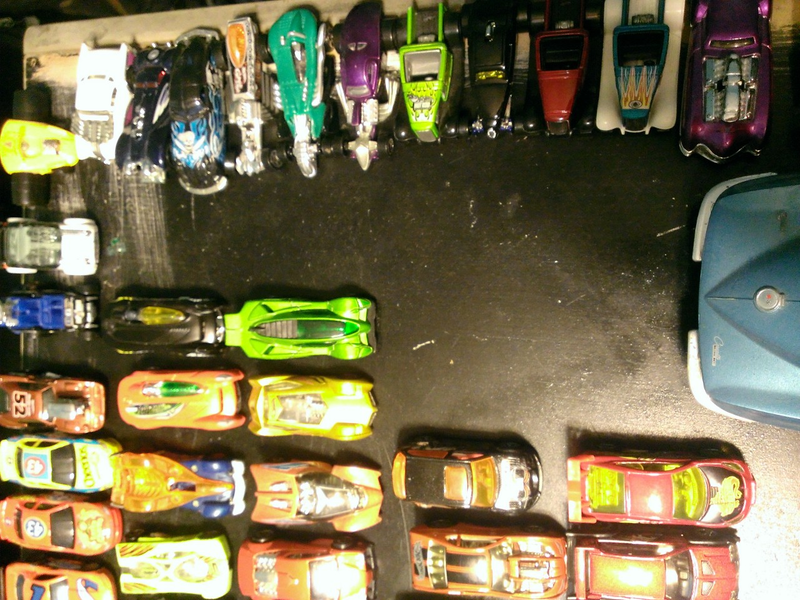 Illustration for article titled So you guys made me pull out my Hotwheel collection...